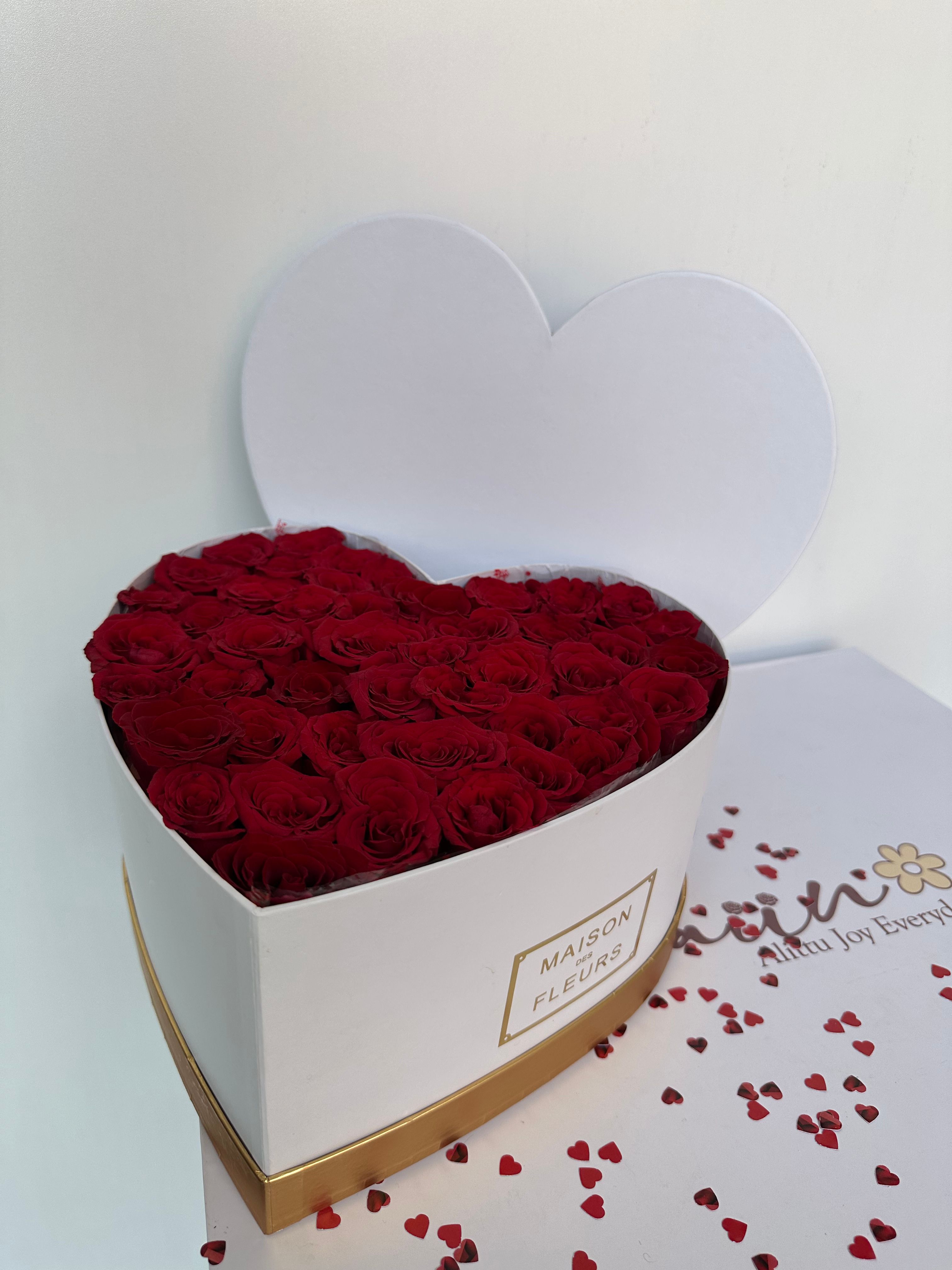 Crimson Heart Rose Box